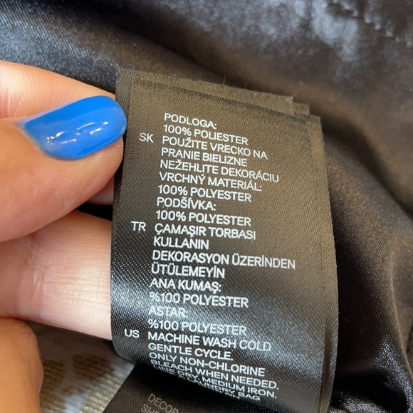 NWOT H&M women’s EMBELLISHED, SEQUINS, BEADED, EMBROIDERED MINI skirt, SIZE 10 - Picture 7 of 12